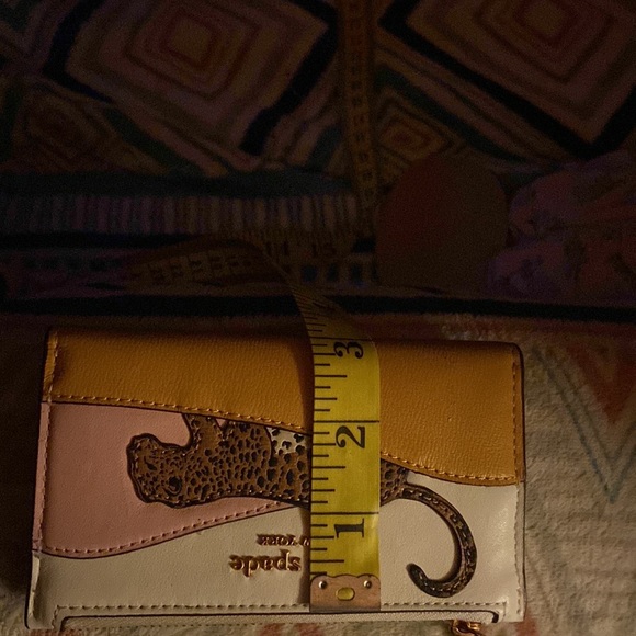 Kate Spade HTF EUC Cheetah Wallet - Picture 16 of 16